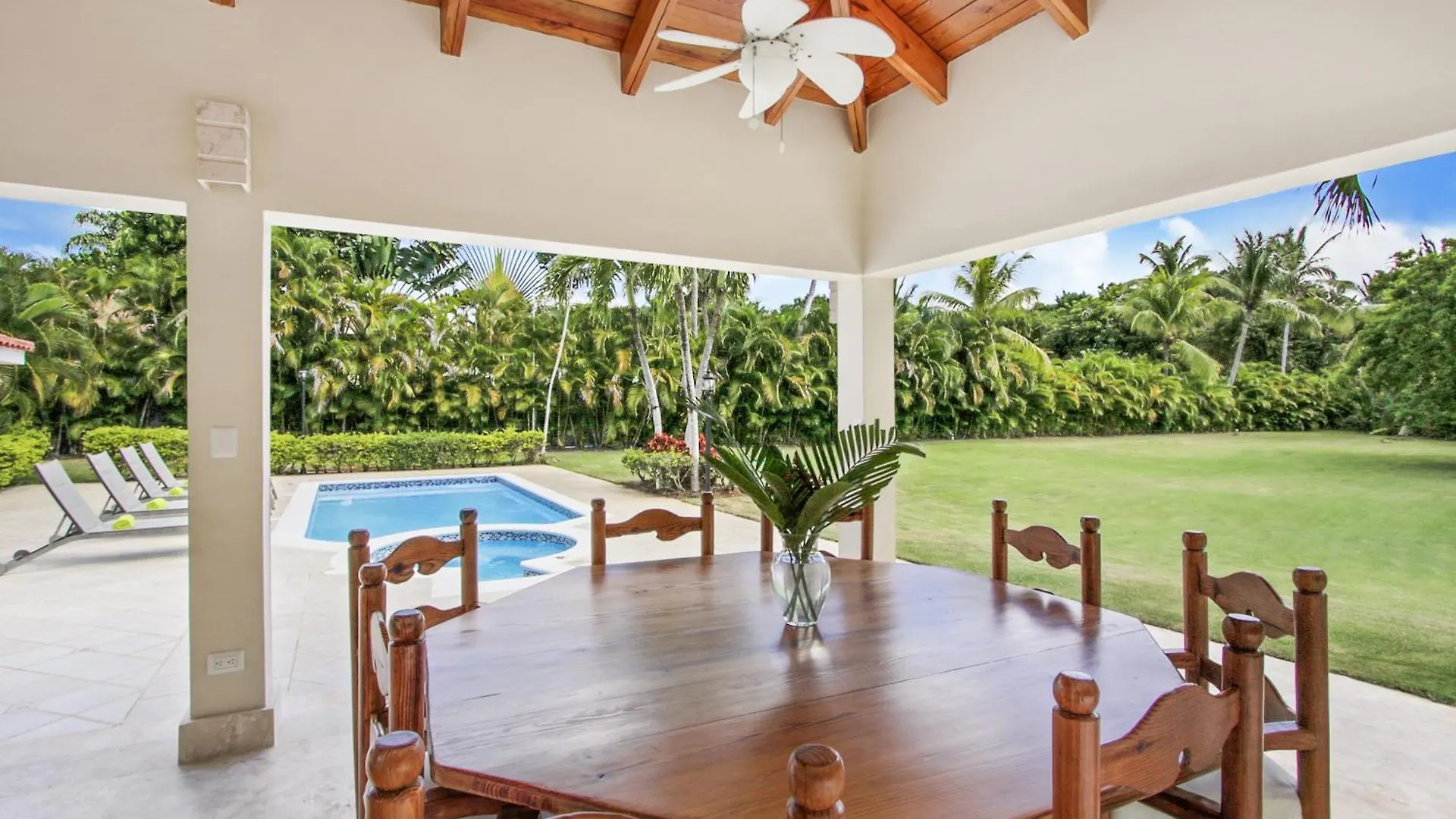 Amazing Villa In Casa De Campo With Included In Price Maid And Waiter La Romana