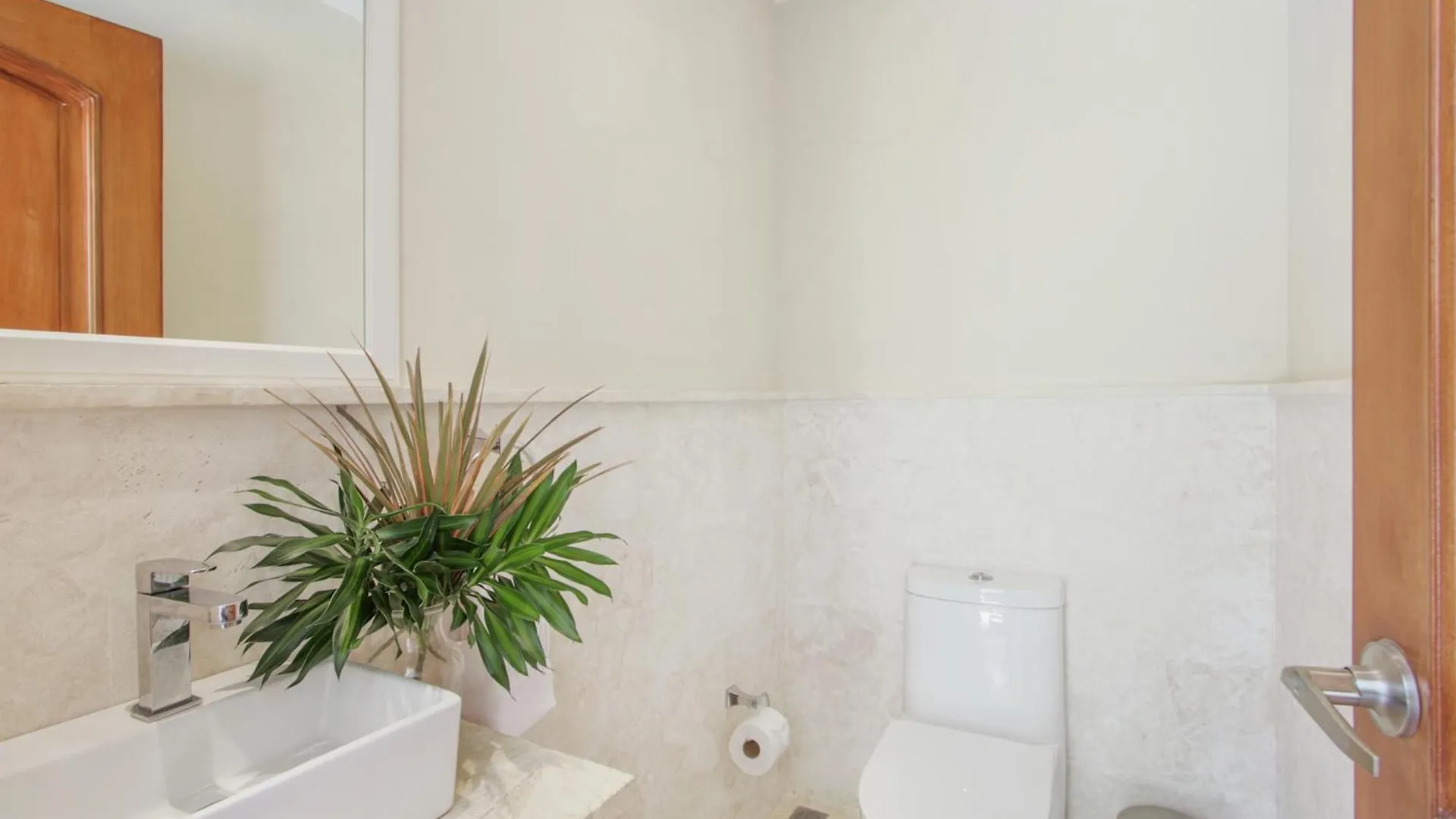 Amazing Villa In Casa De Campo With Included In Price Maid And Waiter La Romana
